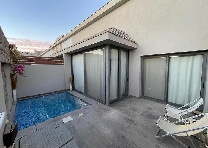 Luxury One Bedroom