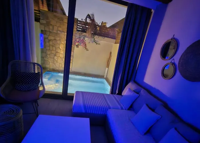 Luxury One Bedroom